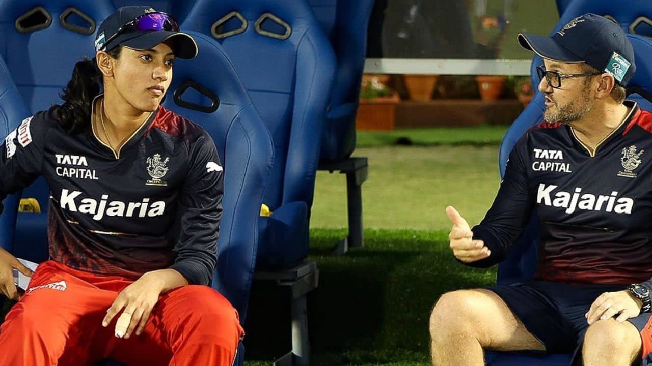 Smriti Mandhana: নিম্নমানের ব্যাটিং! আত্মসমালোচনা করে হারের দায় নিয়ে বিদায় মান্ধানার