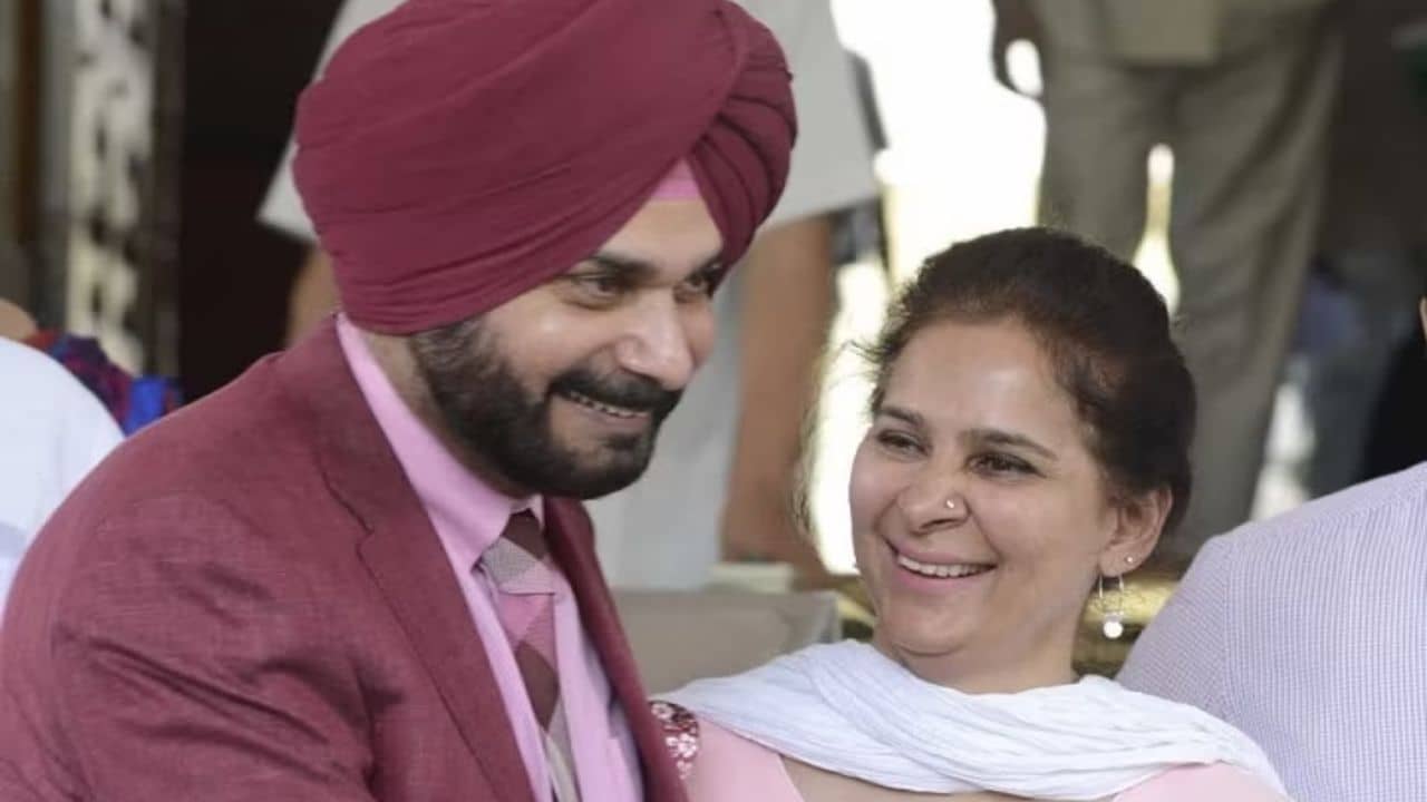 Navjot Singh Sidhu: সরি তোমার জন্য আর অপেক্ষা করতে পারলাম না..., মারণ ক্যানসার ধরা পড়তেই সিধুকে আবেগঘন চিঠি স্ত্রীর