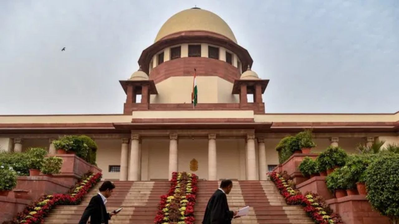 DA Case in Supreme Court: আজ সুপ্রিম কোর্টে DA মামলার শুনানি, মঙ্গলেই কি নিষ্পত্তি?