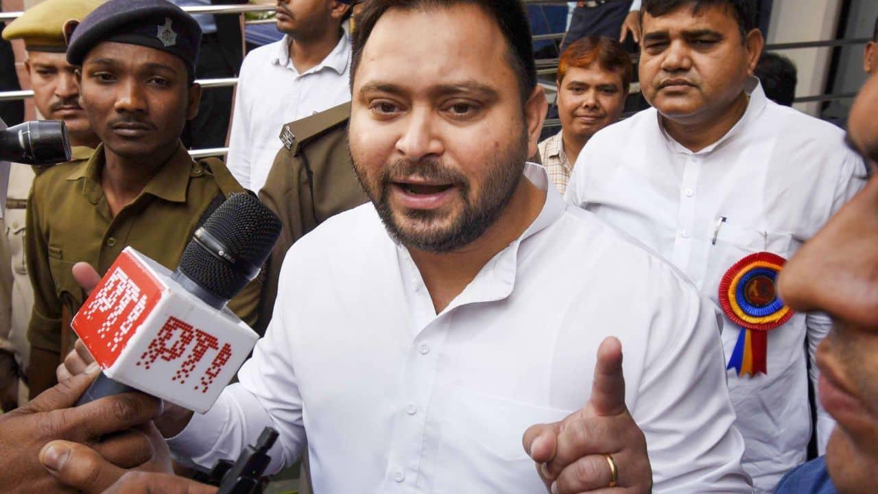 Tejashwi Yadav: চাকরি দুর্নীতিতে ২৫ মার্চ সিবিআই দফতরে হাজিরা তেজস্বীর, জানিয়ে দিল দিল্লি হাইকোর্ট