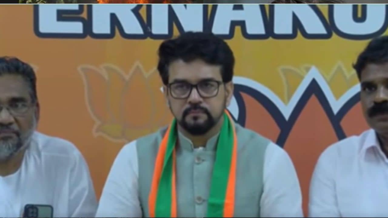 Anurag Thakur: রাজ্যে জরুরি অবস্থা চালু হওয়া উচিত, কেরল সরকারকে তোপ অনুরাগ ঠাকুরের