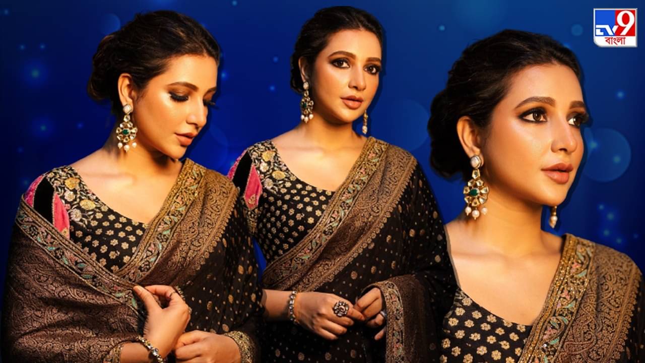 Subhashree Ganguly: কালো বেনারসি আর কুন্দনের গয়নায় অপরূপা শুভশ্রী, গ্ল্যামারের ছটায় উপচে পড়ল কমেন্ট বক্স
