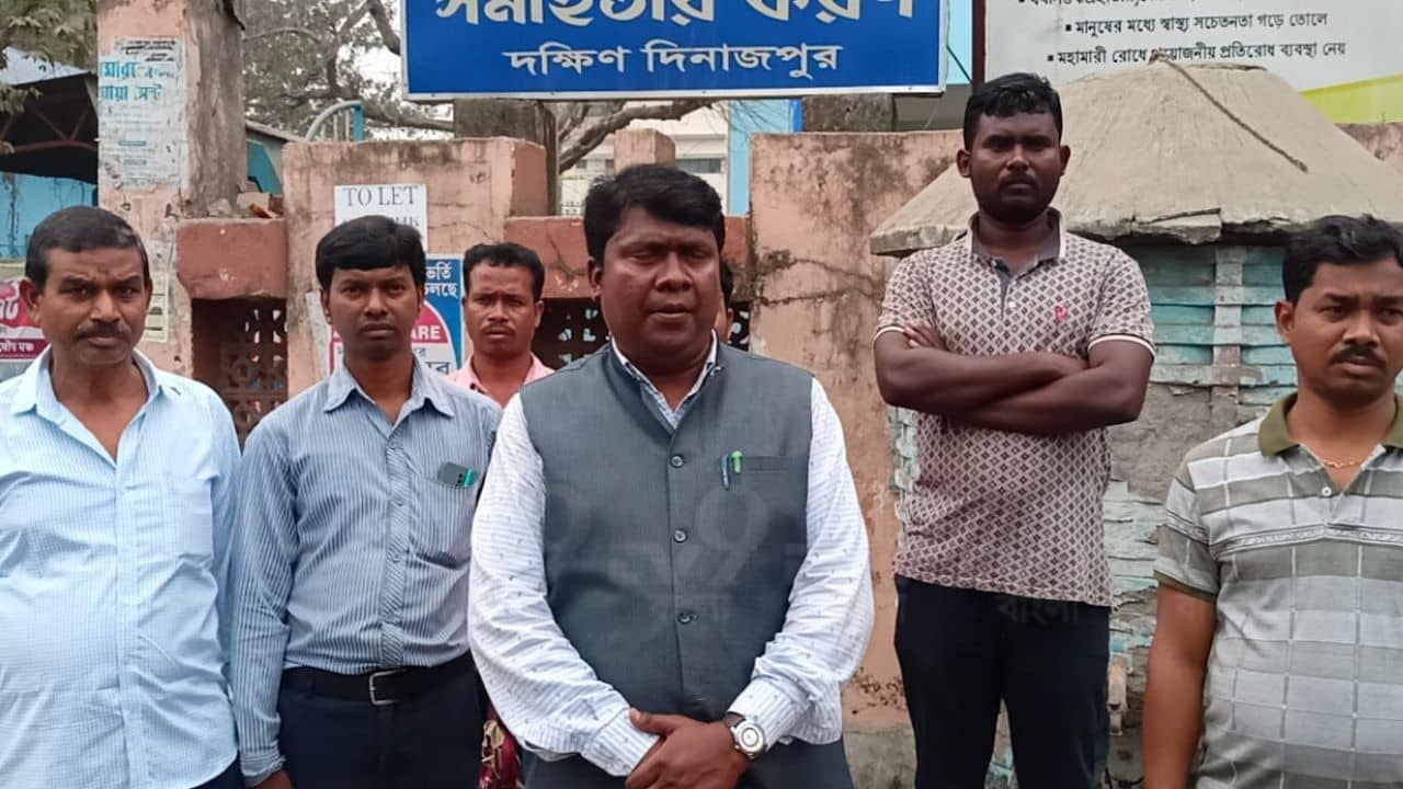 Deputation: ৩০র কম পড়ুয়া, স্কুল বন্ধের আশঙ্কায় জেলাশাসককে চিঠি শিক্ষক সংগঠনের