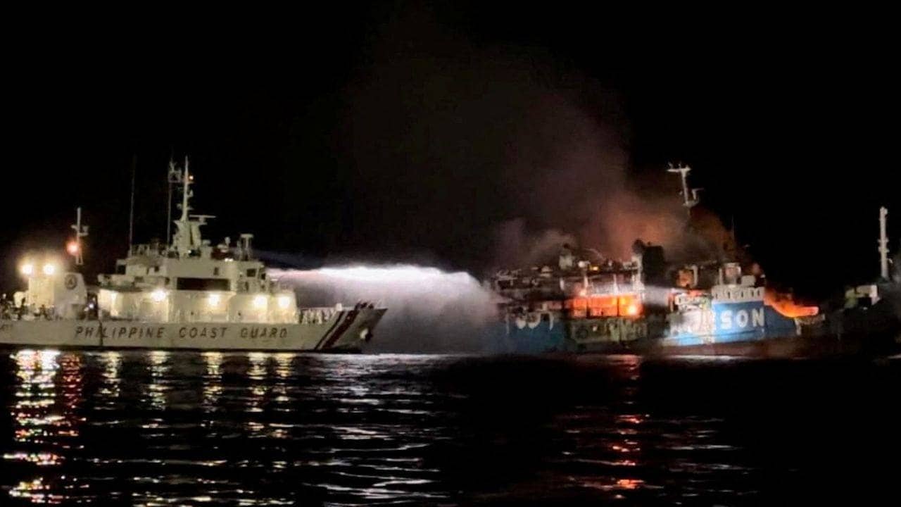Fire in Ferry: মাঝ নদীতে নৌকায় আগুন, মৃত ৩১, নিখোঁজ অনেক