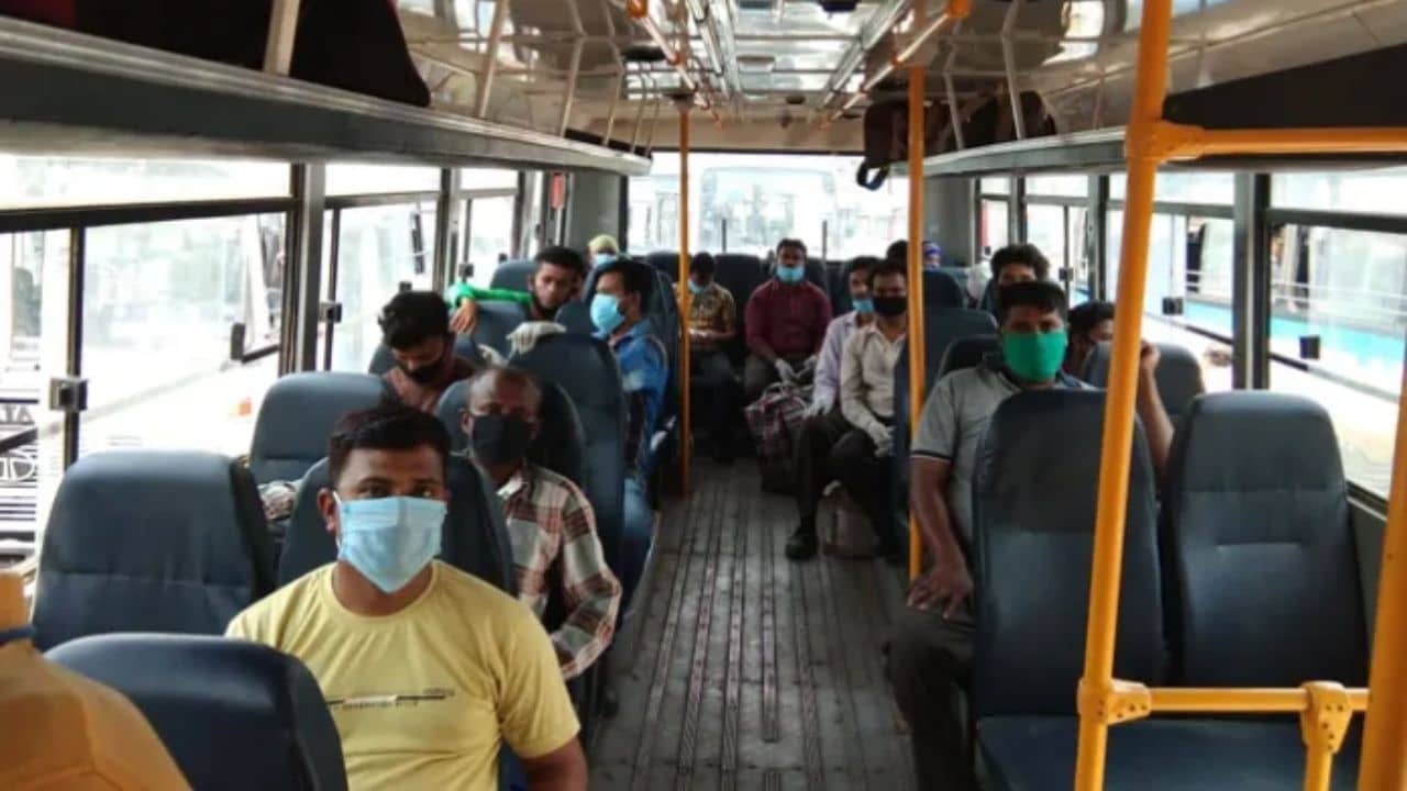 West Bengal Assembly: ‘বিধায়কদের জন্য বাসে সিট রিজার্ভ করুন’, স্পিকারকে আর্জি শাসকদলের MLA-র