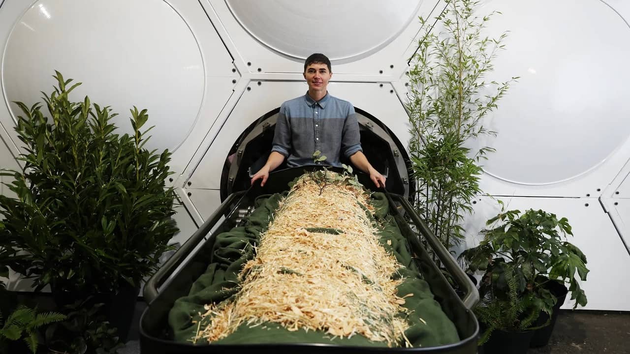 Green Death: মানুষের নশ্বর দেহ থেকে তৈরি হবে জৈব সার, ফলবে ফসলও, ইতিহাস গড়ছে আমেরিকা