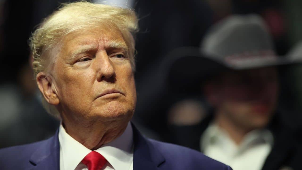 Donald Trump: যৌন কেলেঙ্কারির মামলায় চাপ বাড়ল ট্রাম্পের, প্রথম কোনও প্রাক্তন মার্কিন প্রেসিডেন্টের নামে ফৌজদারি অভিযোগ