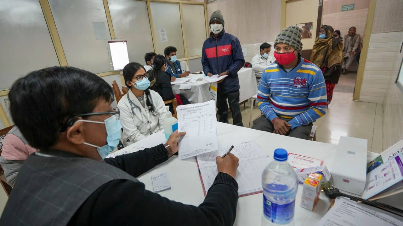 Centres Advisory on Influenza: H3N2 ভাইরাসের প্রকোপেই ঘরে ঘরে জ্বর-সর্দি-কাশি, সংক্রমণ রুখতে কী কী করবেন, জানাল কেন্দ্র
