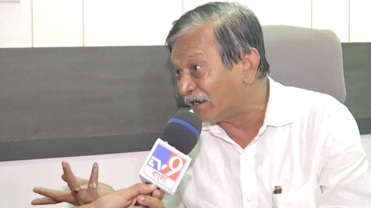 Sujay Krishna Bhadra: বেহালার সুজয়কৃষ্ণ কেন 'কালীঘাটের কাকু'? কী যোগ রয়েছে? Sujay Krishna Bhadra: বেহালার সুজয়কৃষ্ণ কেন 'কালীঘাটের কাকু'? কী যোগ রয়েছে?