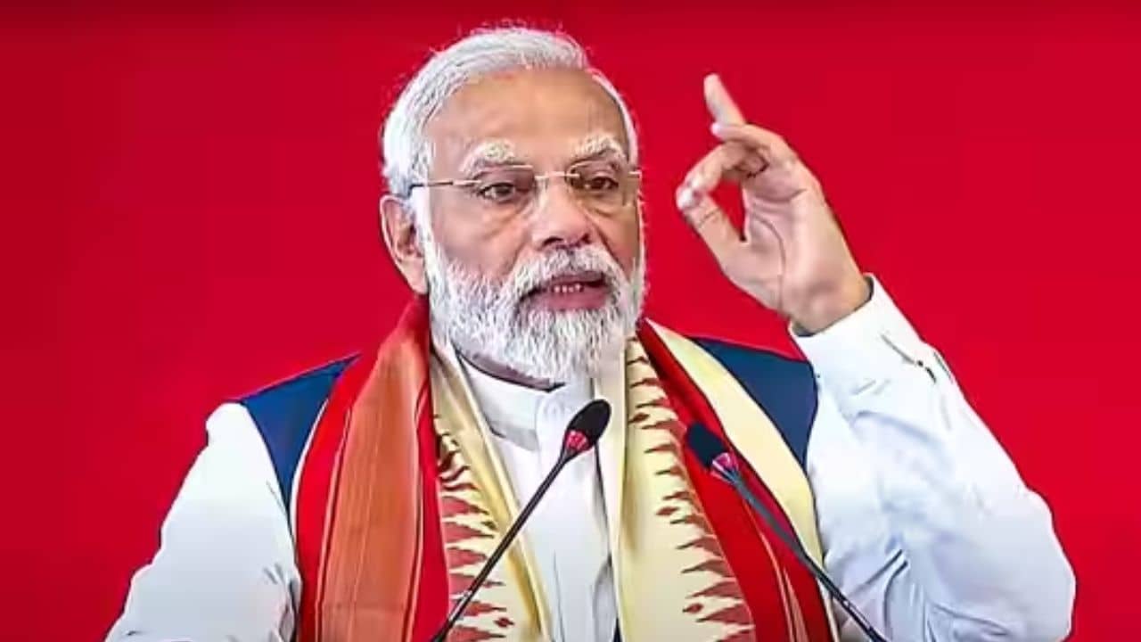 Narendra Modi: নতুন ঘুঁটি সাজাতে বিজেপির সংসদীয় দলের সঙ্গে বৈঠক প্রধানমন্ত্রীর