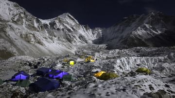 Mount Everest: আর ঠান্ডা নয়, মাউন্ট এভারেস্টে ছত্রাক আর জীবাণুর হানায় জেরবার পর্বতারোহীরা