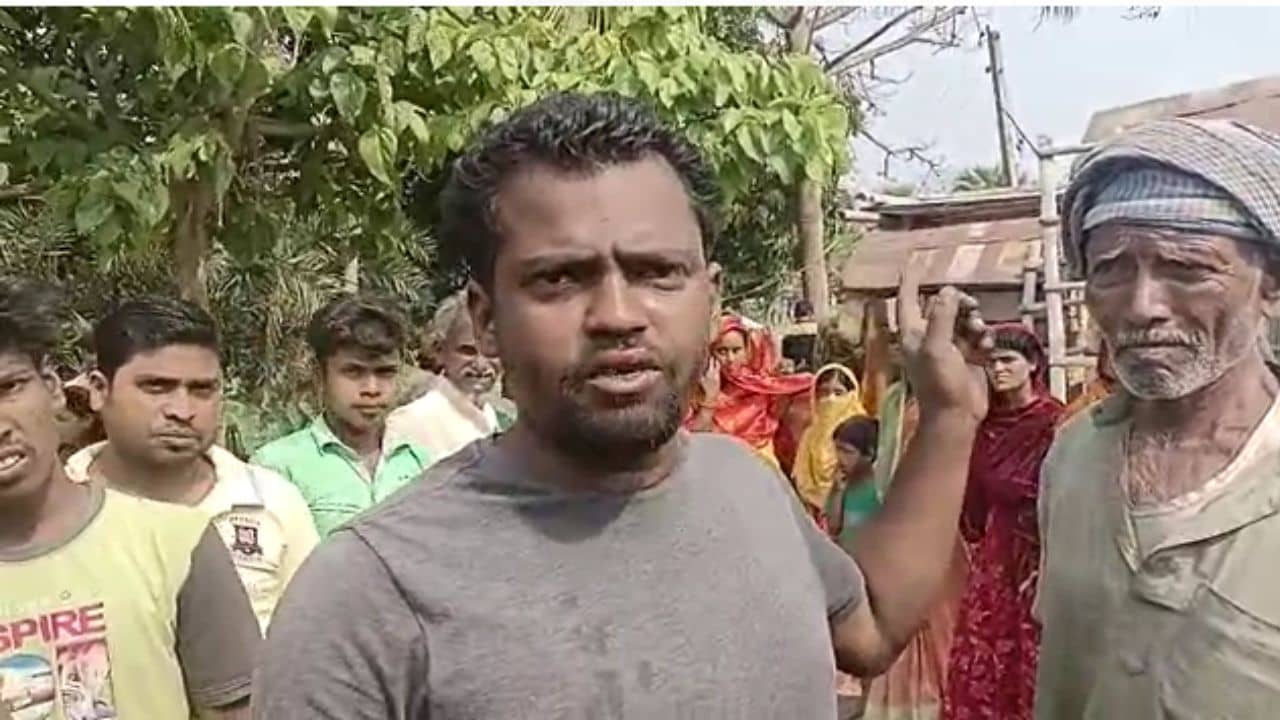 Murshidabad Murder: বুকে তরোয়াল ঢুকিয়ে এফোঁড় ওফোঁড়, মুর্শিদাবাদে তৃণমূল কর্মী খুন