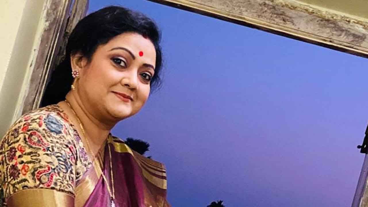 Subhadra Mukherjee: অশৌচ শরীরে রং মেখে অভিনয়টা করতে পারলাম না, বাবাকে হারিয়ে এক্কা দোক্কা থেকে বাদ পড়লেন সুভদ্রা