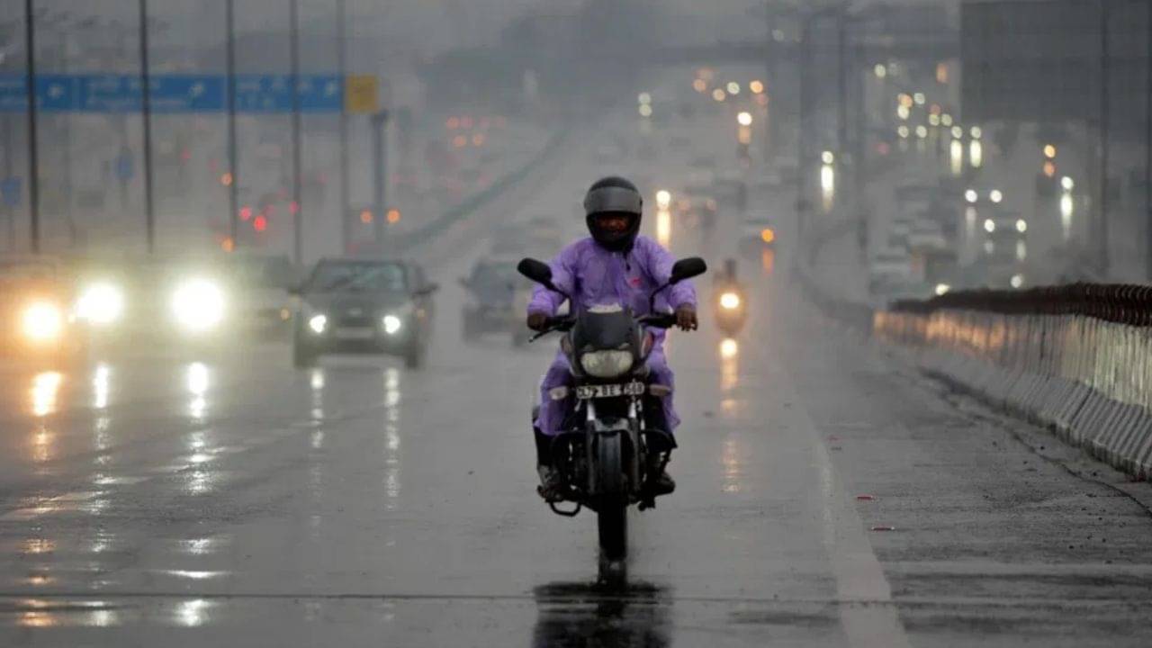 Weather: আবারও ধেয়ে আসছে ঝড়-বৃষ্টি, ৫০ থেকে ৬০ কিলোমিটার বেগে ঝোড়ো হাওয়া; দুই বঙ্গেই তুমুল দুর্যোগ