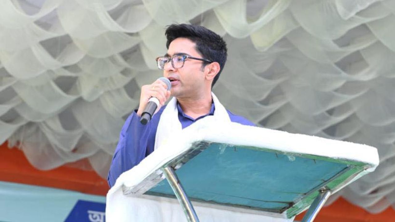 Abhishek Banerjee: জাতীয় দলের তকমা হারানোর পর বাঁকুড়ায় অভিষেক, নিশানায় জেলার দুই বিজেপি সাংসদ