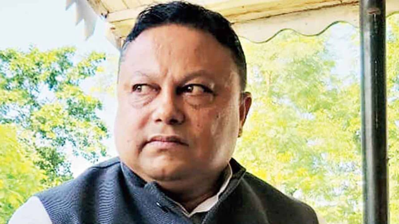 Anit Thapa: প্রতীক পেল অনিত থাপার দল, এবার জোড়া মোমবাতিতে পঞ্চায়েতে লড়াই