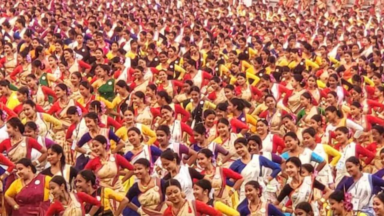 Assam: বিশ্বের দরবারে অসমের বিহু, ১১,৩০৪ নৃত্যশিল্পীর প্রচেষ্টায় নাম উঠল গিনেস বুকে