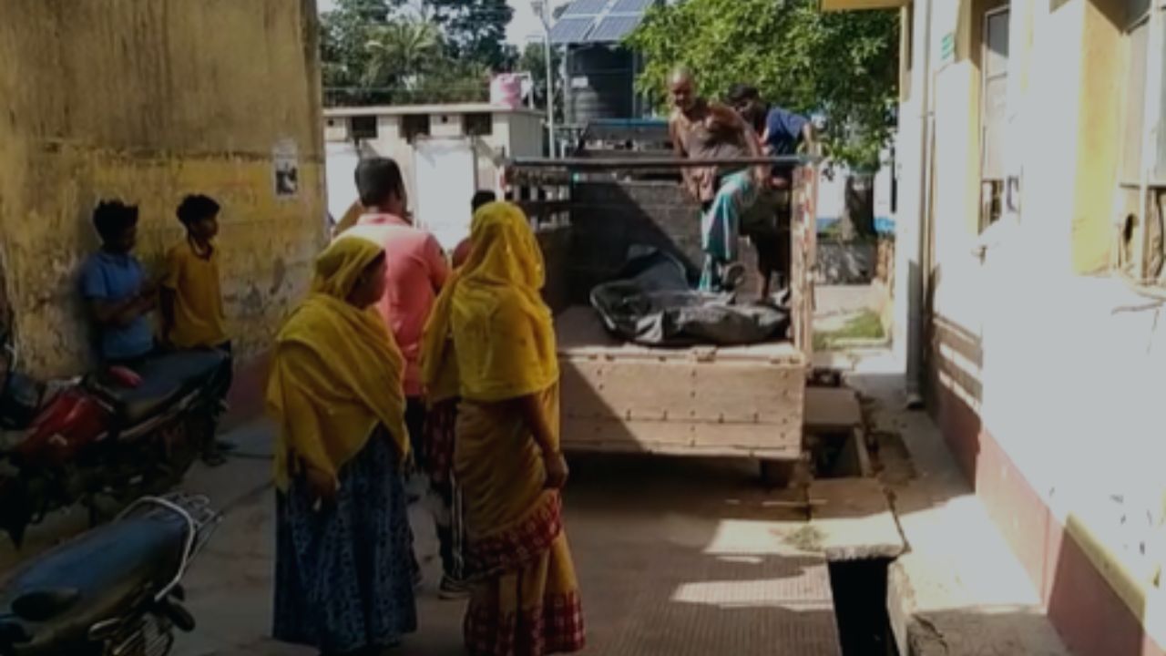 Basirhat: ইটভাটার পাশে জলাশয় থেকে উদ্ধার শিশুকন্যার দেহ, চাঞ্চল্য