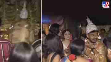 Viral Video: বিবাহবাসরে ঢুকতে দিচ্ছিলেন না শ্যালিকারা, প্যান্ডেলের ফাঁক দিয়ে বর যেভাবে ঢুকলেন, অবাক সকলে