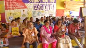 DA Protest: ডিএ আন্দোলনের জন্য অফিস-কামাই? কী ব্যাখ্যা যৌথ মঞ্চের? DA Protest: ডিএ আন্দোলনের জন্য অফিস-কামাই? কী ব্যাখ্যা যৌথ মঞ্চের?