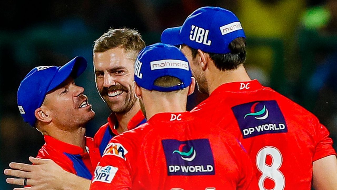 SRH vs DC IPL 2023 Match Prediction : মুখোমুখি টেবলের শেষ দুটি দল, দ্বিতীয় জয় পাবে দিল্লি?