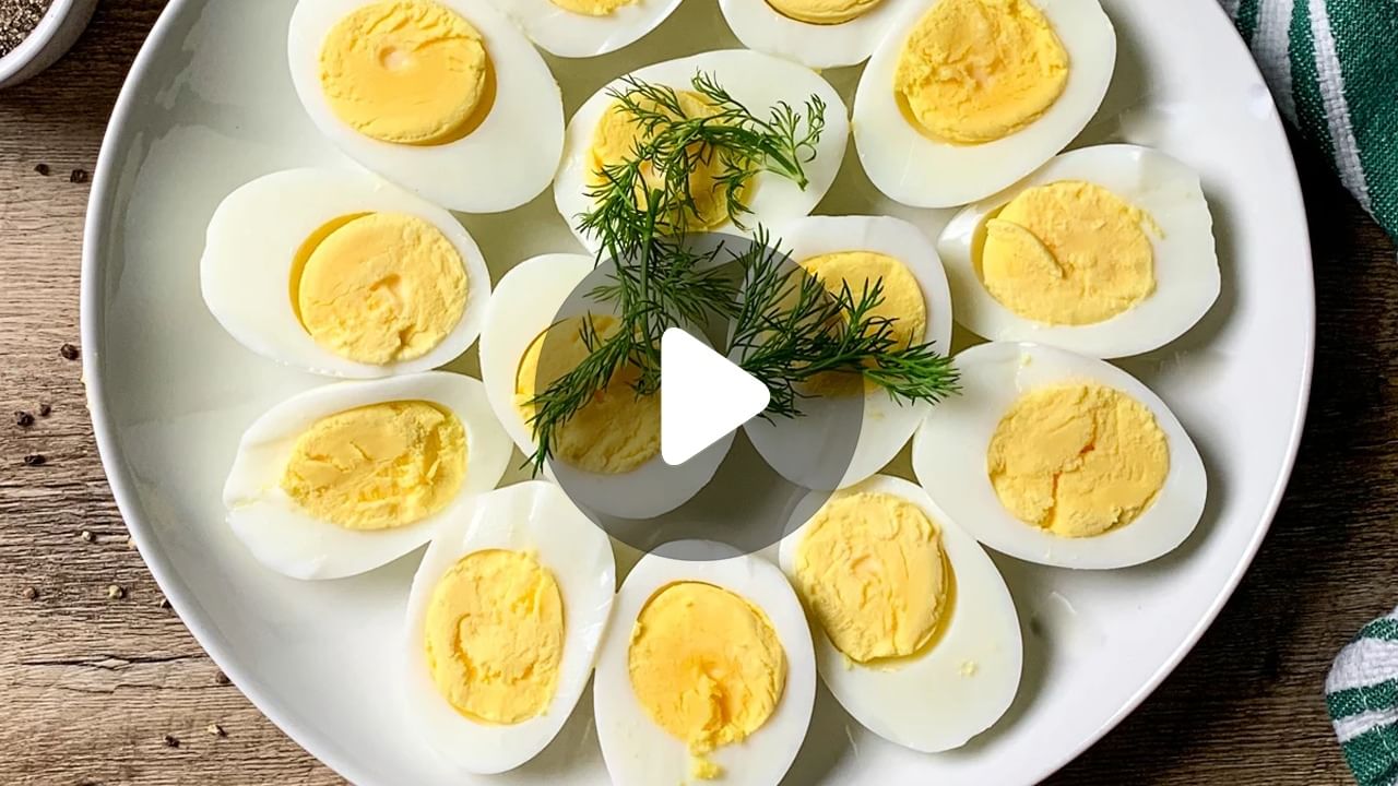 Eggs Help Weight Loss: ডিম খেলেই কমবে ওজন!