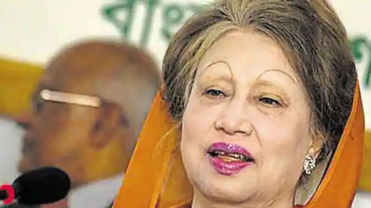 Khaleda Zia: হাসপাতালে বাংলাদেশের প্রাক্তন প্রধানমন্ত্রী