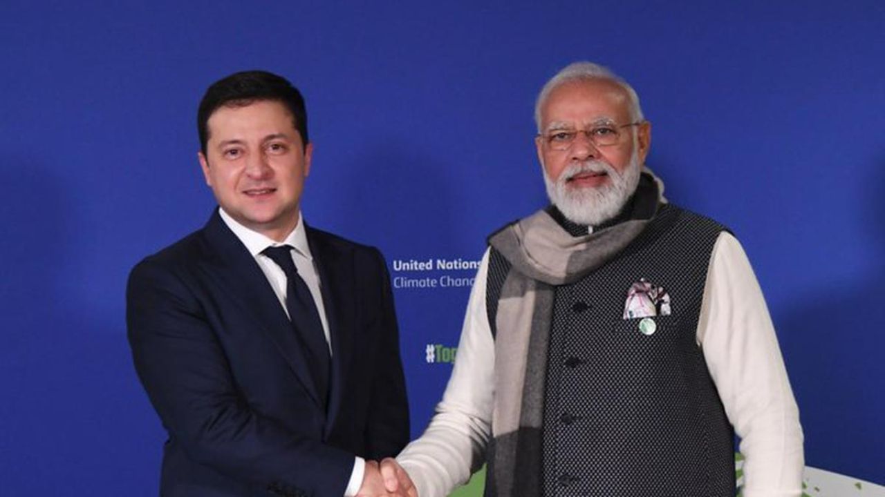 Zelenskyy Writes to Modi: অতিরিক্ত ত্রাণ সাহায্য চেয়ে মোদীকে চিঠি জ়েলেনস্কির