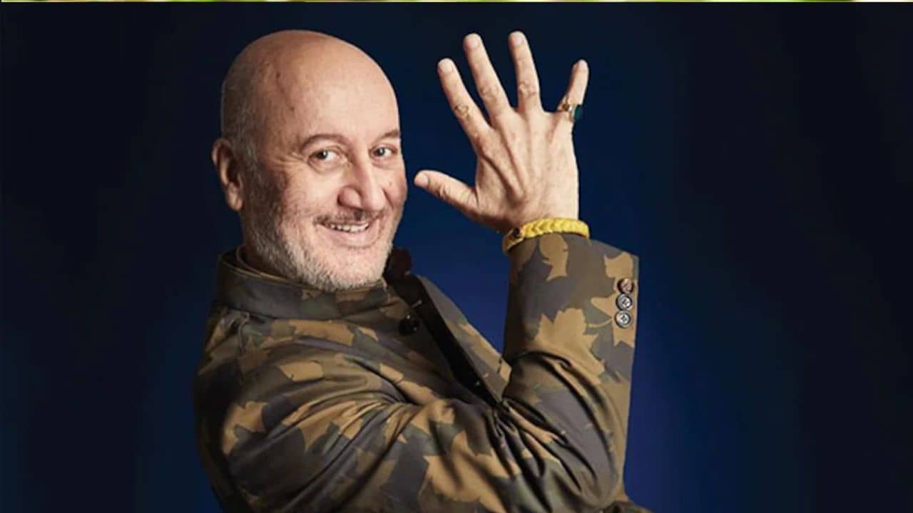 Viral Video: অনুপম খেরের জন্য পরিচালক হলেন রাঁধুরি, ভাইরাল ভিডিয়ো দেখে অবাক নেটপাড়া