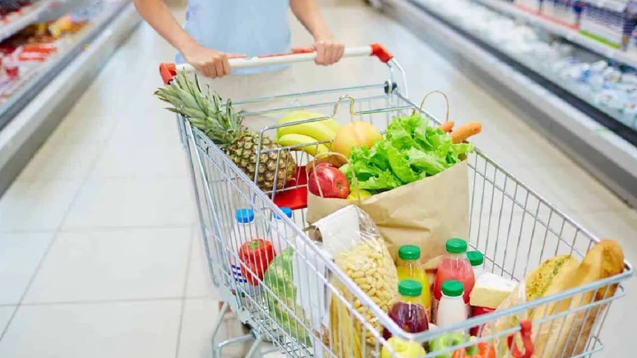 Price Details: দামি হল সিগারেট-মদ-গাড়ি, সস্তার তালিকায় কোন কোন জিনিস?