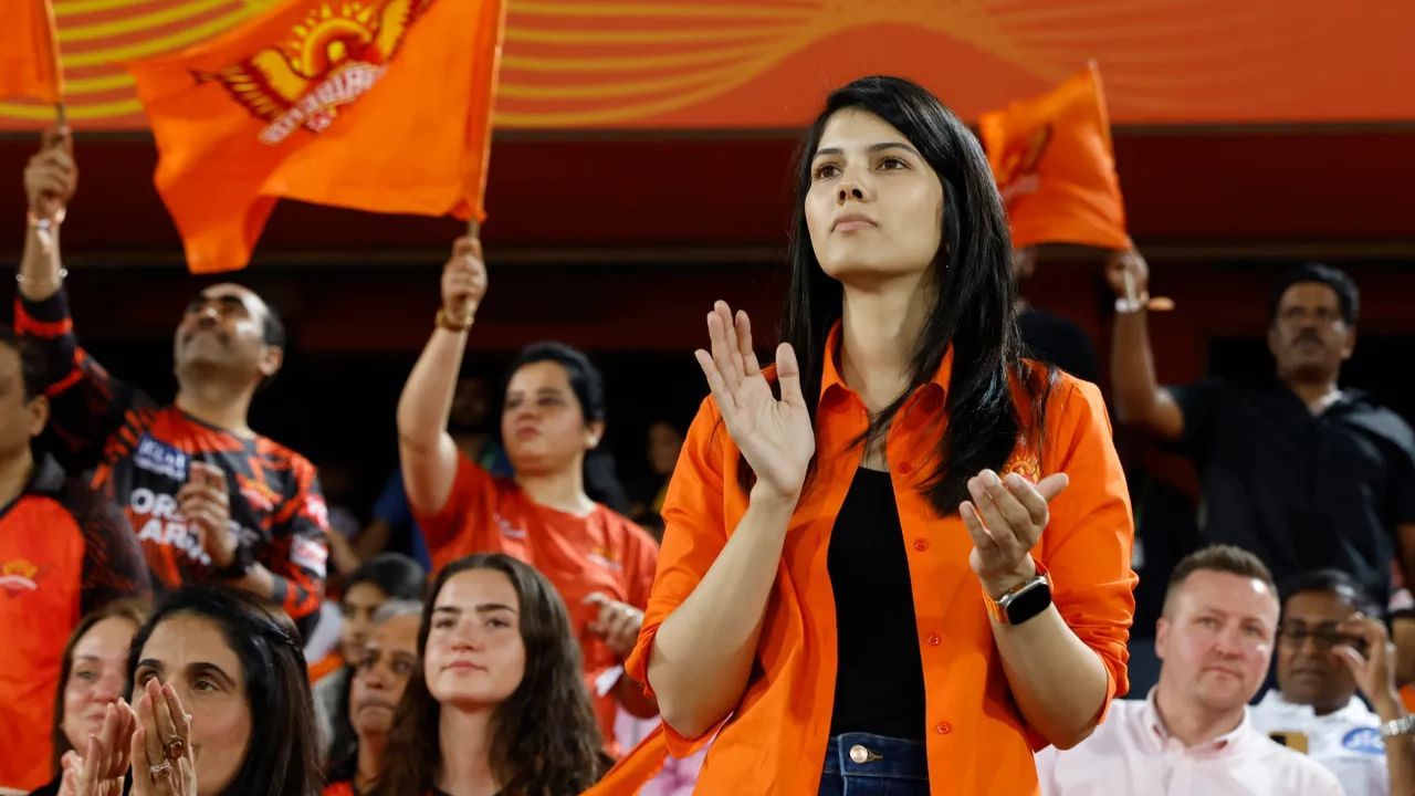 SRH owner Kavya Maran gets angry on cameraman says hatt yaar in live match against Punjab Kings in IPL 2023, video goes viral