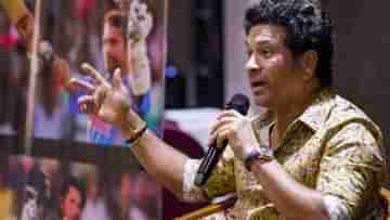 Sachin Tendulkar: মরুঝড়ে উড়ে যাওয়ার ভয়! গিলক্রিস্টকে জড়িয়ে ধরতে গিয়েছিলেন সচিন