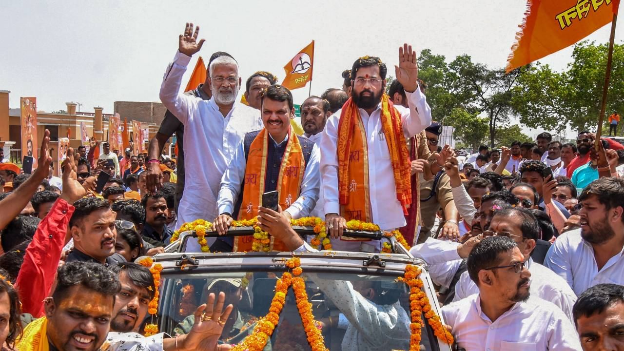 Eknath Shinde: অযোধ্যার রামমন্দিরে শিণ্ডে, সঙ্গী ফড়নবীশ-সহ সাংসদ-বিধায়করা