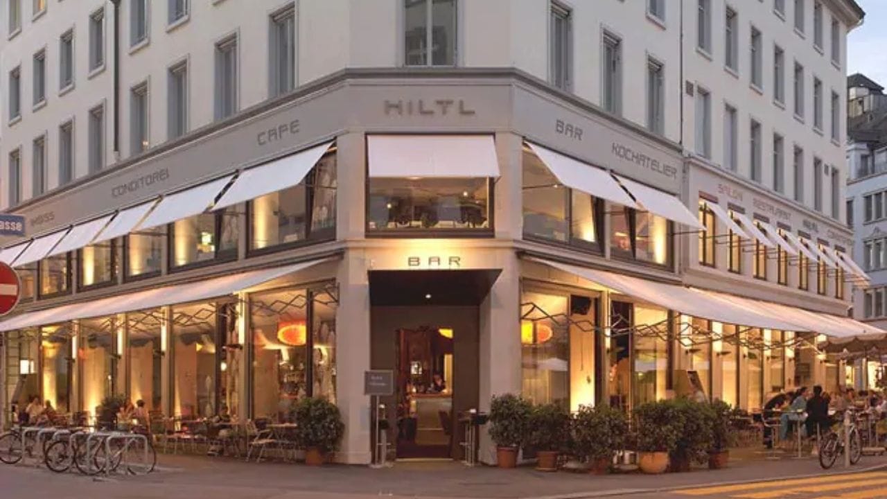 Vegetarian Restaurant পৃথিবীর প্রথম নিরামিষ রেস্তোরাঁ কোথায়? ১২৫