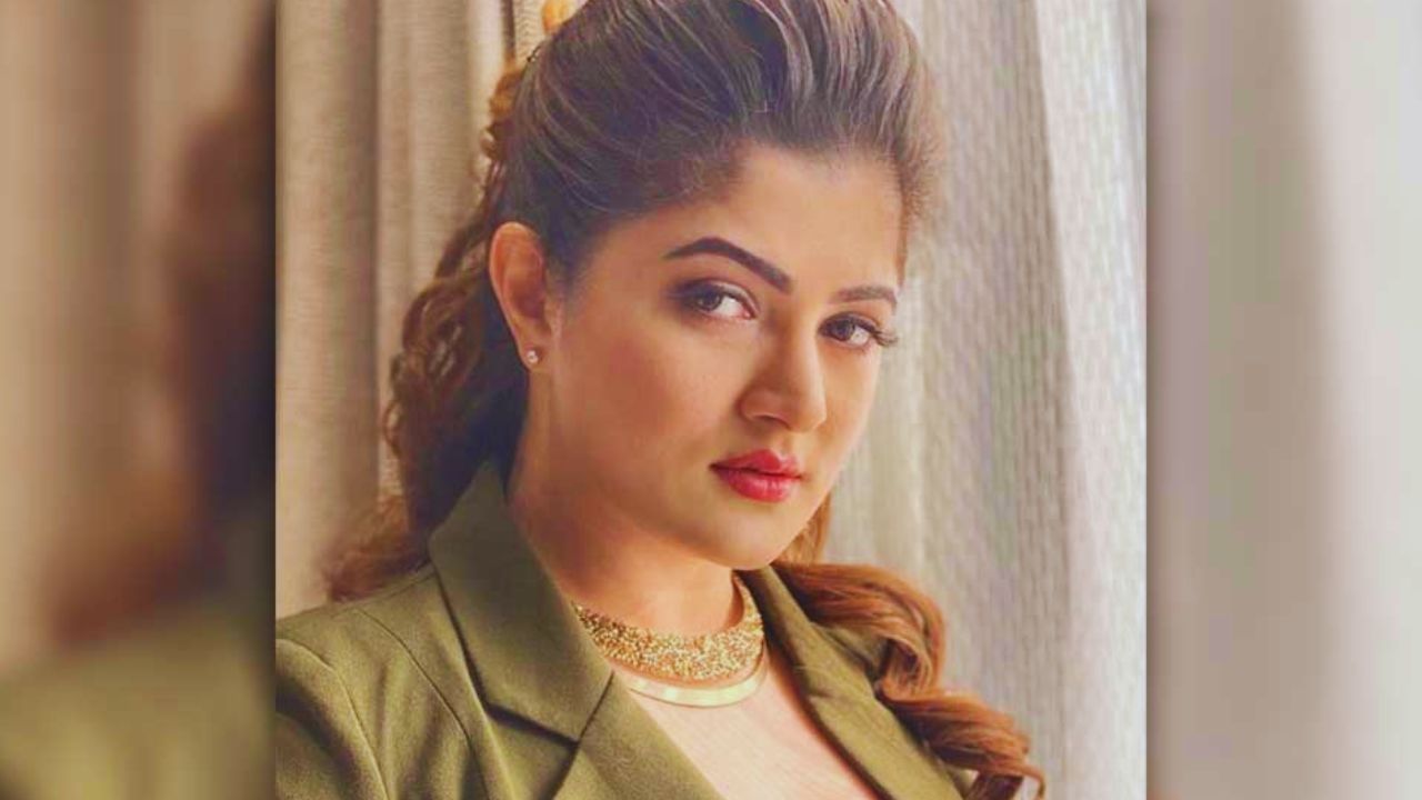 Srabanti Chatterjee: শ্রাবন্তীর বিরুদ্ধে প্রতারণার অভিযোগ! নায়িকার সাধের জিম নিয়ে নালিশ থানায়