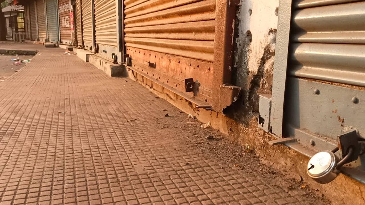 Bangla Bandh: দণ্ডি কাণ্ডের প্রতিবাদে ১২ ঘণ্টার বাংলা বনধ, রাস্তা অবরোধ, বাস পরিষেবা থমকানোয় সমস্যায় যাত্রীরা