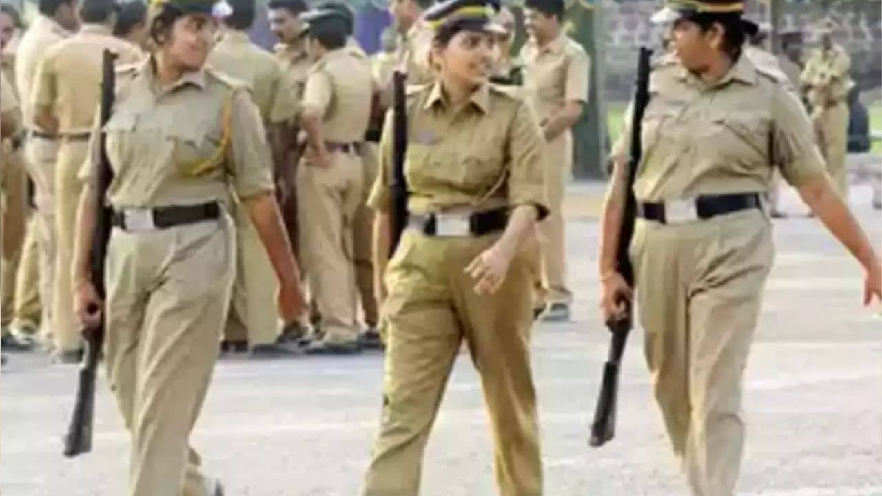 WB Police Recruitment 2023: রাজ্য পুলিশে দেড় হাজার শূন্যপদে নিয়োগ, আবেদন করুন এখনই