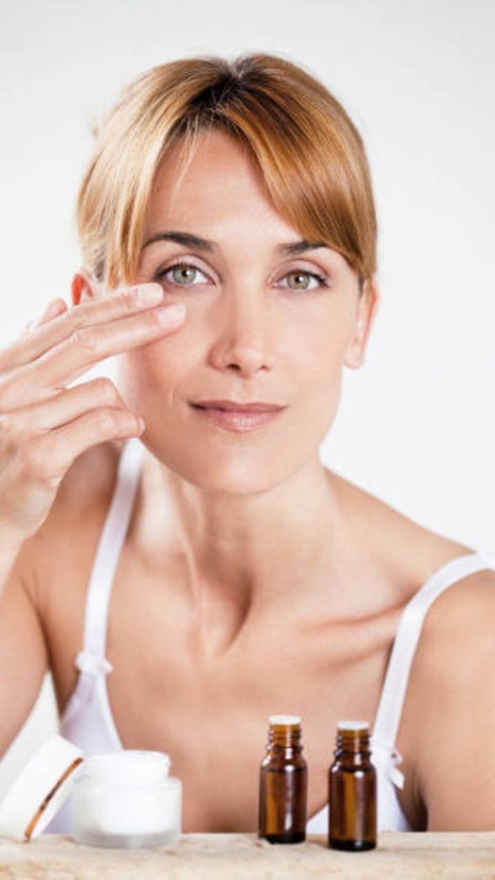 বাদাম তেলেই ঘুচবে চোখের কালি TV9Bangla How To Use Almond Oil To