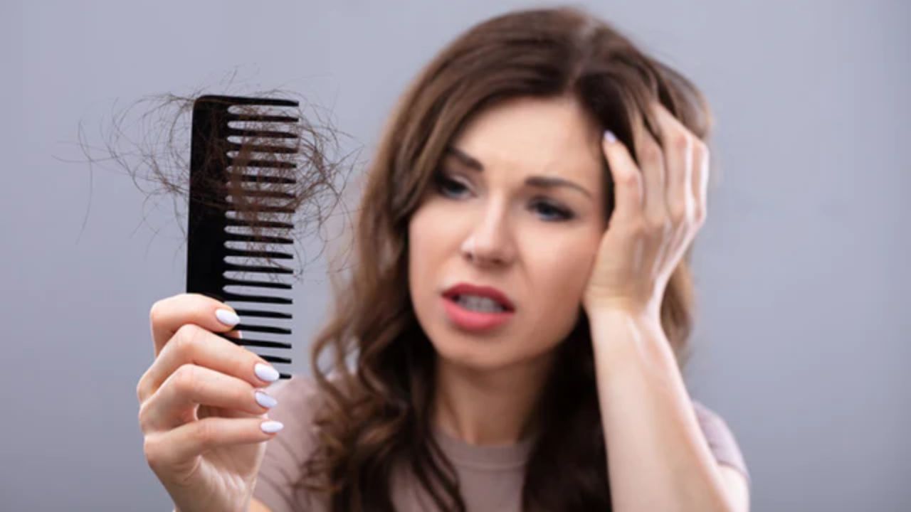 Hair Fall Problem: কেরাটিন ট্রিটমেন্টের পর মুঠো-মুঠো চুল উঠছে? কী করবেন, রইল টিপস Hair Fall Problem: কেরাটিন ট্রিটমেন্টের পর মুঠো-মুঠো চুল উঠছে? কী করবেন, রইল টিপস