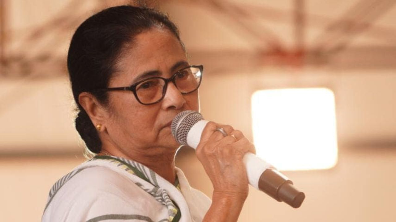 Mamata Banerjee: কেন্দ্রের চিঠিতে আধার সমীক্ষায় দমদম থেকে নৈহাটি, আর কোন কোন জায়গার নাম, তালিকা পড়লেন মমতা