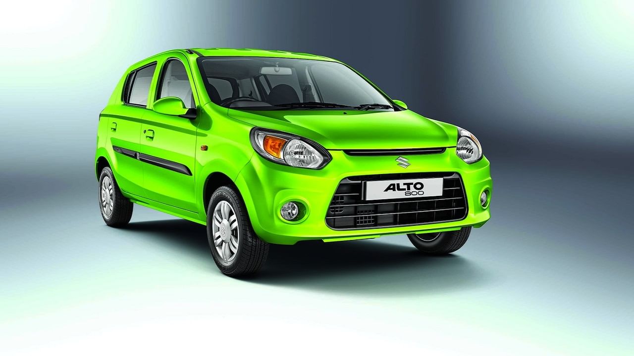 Maruti Suzuki Alto 800:  এই তালিকার সবচেয়ে সাশ্রয়ী মূল্যের CNG গাড়ি হল Maruti Suzuki Alto 800। যার প্রারম্ভিক এক্স-শোরুম মূল্য 5.13 লক্ষ টাকা। Alto 800 ভারতীয় অটোমোটিভ গাড়িগুলির মধ্যে সবচেয়ে জনপ্রিয় একটি গাড়ি। Alto 800 S-CNG একটি 800cc পেট্রোল ইঞ্জিন দ্বারা চালিত, যা 40.3 bhp এবং 60 Nm টর্ক উৎপন্ন করে।