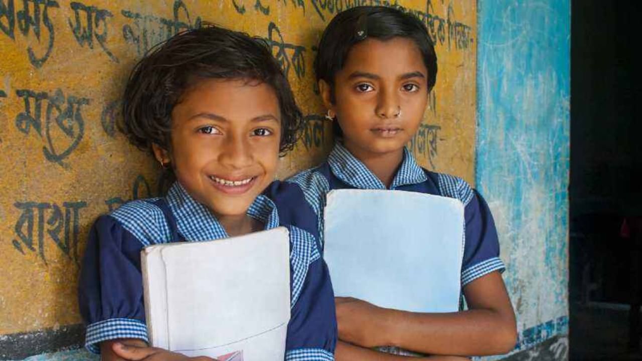 West Bengal School Reopen: সোমবার থেকে খুলছে স্কুল, গরমের ছুটি ২ মে থেকে