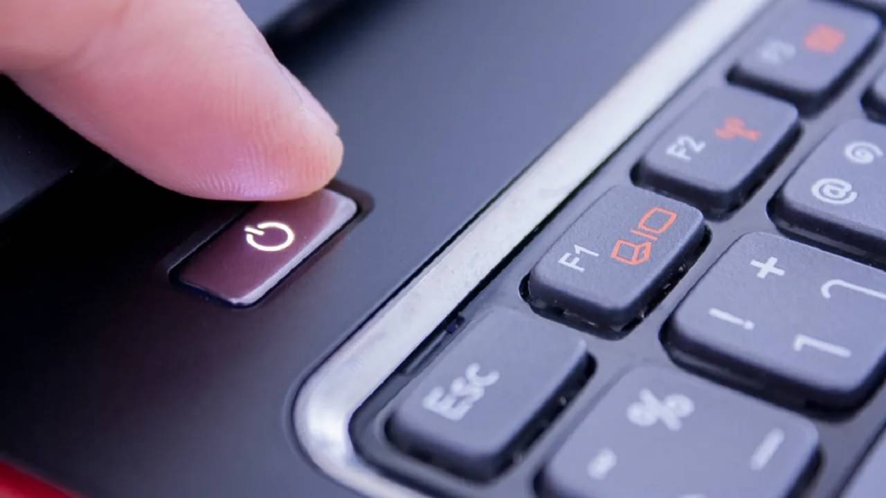 Sleep Mode নাকি Shut Down, কোনটি আপনার ল্যাপটপের জন্য বেশি ভাল? না জানলেই ক্ষতি