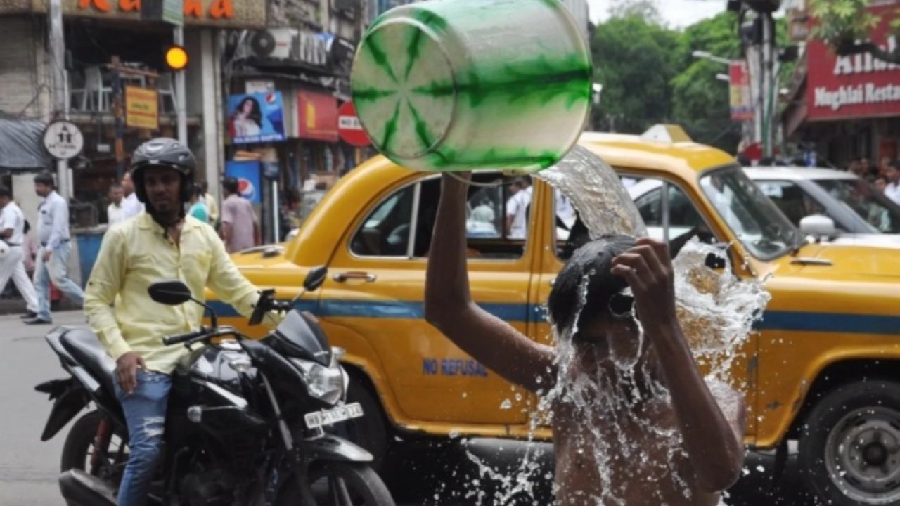 Kolkata Heatwave: তাপপ্রবাহ থেকে মুক্তি কবে? 'লু' থামলেও কি কমবে অস্বস্তি?