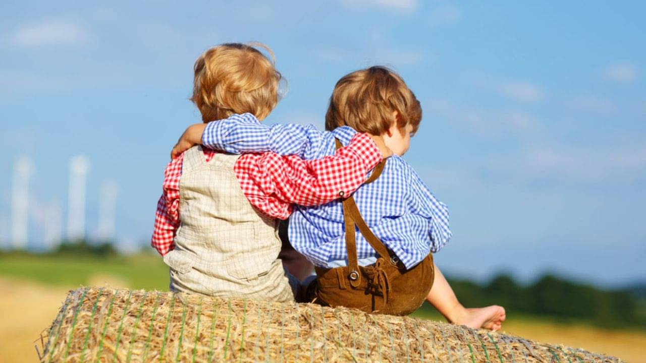 Chanakya Niti: বিপদের দিনে প্রকৃত বন্ধু কারা, কোন অভ্যাসে চিনবেন?