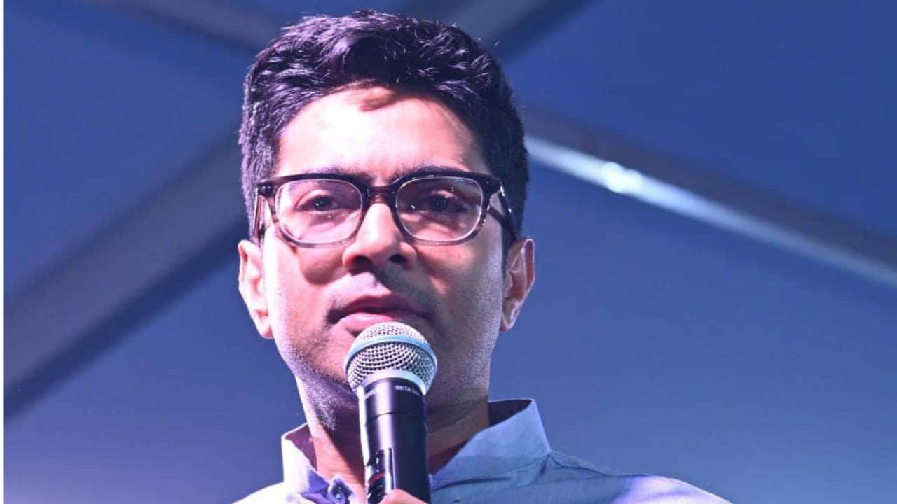Abhishek Banerjee: অভিষেকের সাংগঠনিক বৈঠকে উঠল কালিয়াগঞ্জ প্রসঙ্গ, কী বার্তা দিলেন তৃণমূল সেনাপতি