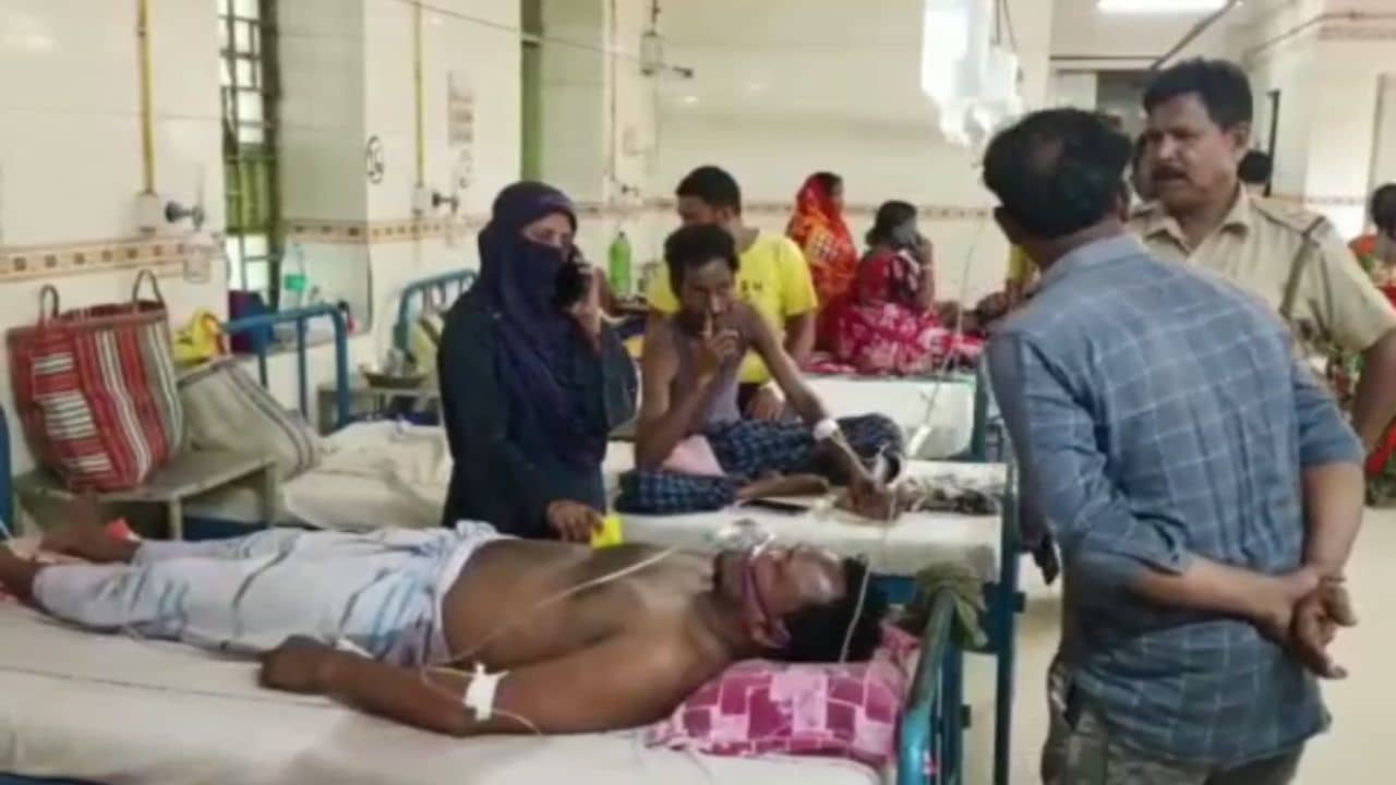 TMC Group Clash: আদি নব্যের দ্বন্দ্বে গোষ্ঠী কোন্দলে উত্তপ্ত আরামবাগ, আহত ১জন