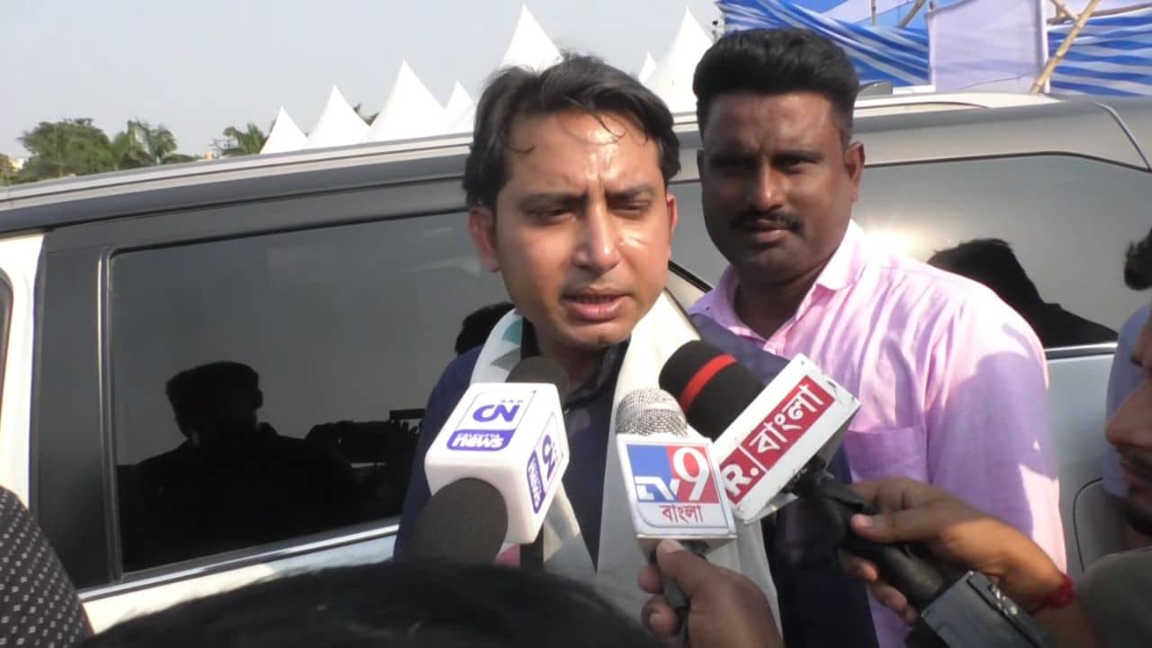 Bayron Biswas: বাইরনকে দেখেই ভোট দিয়েছিল তৃণমূল, ঘাসফুলে গিয়ে ফের সাগরদিঘি জেতার চ্যালেঞ্জ বাইরনের