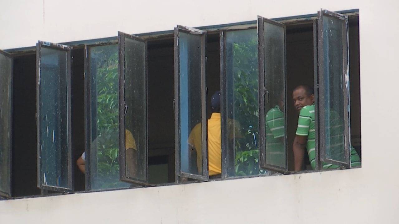 CBI In Nivedita Bhavan: রবিবারের বারবেলায় মধ্যশিক্ষা পর্ষদের অফিসে হানা দিল CBI