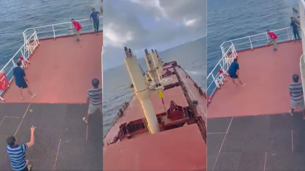 Cricket On Ship Watch Video : মাঝসমুদ্রে ক্রিকেটের সঙ্গে ফ্রেন্ড‘শিপ’! বল না খোয়ানোর অভিনব উপায়, রইল ভিডিয়ো